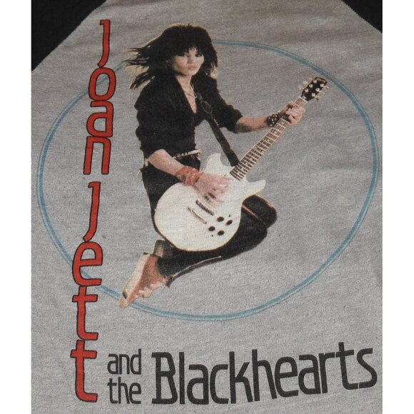 Vintage 1983 Joan Jett and the Blackhearts World Tour II Raglan T-shirt Small - Picture 2 of 5